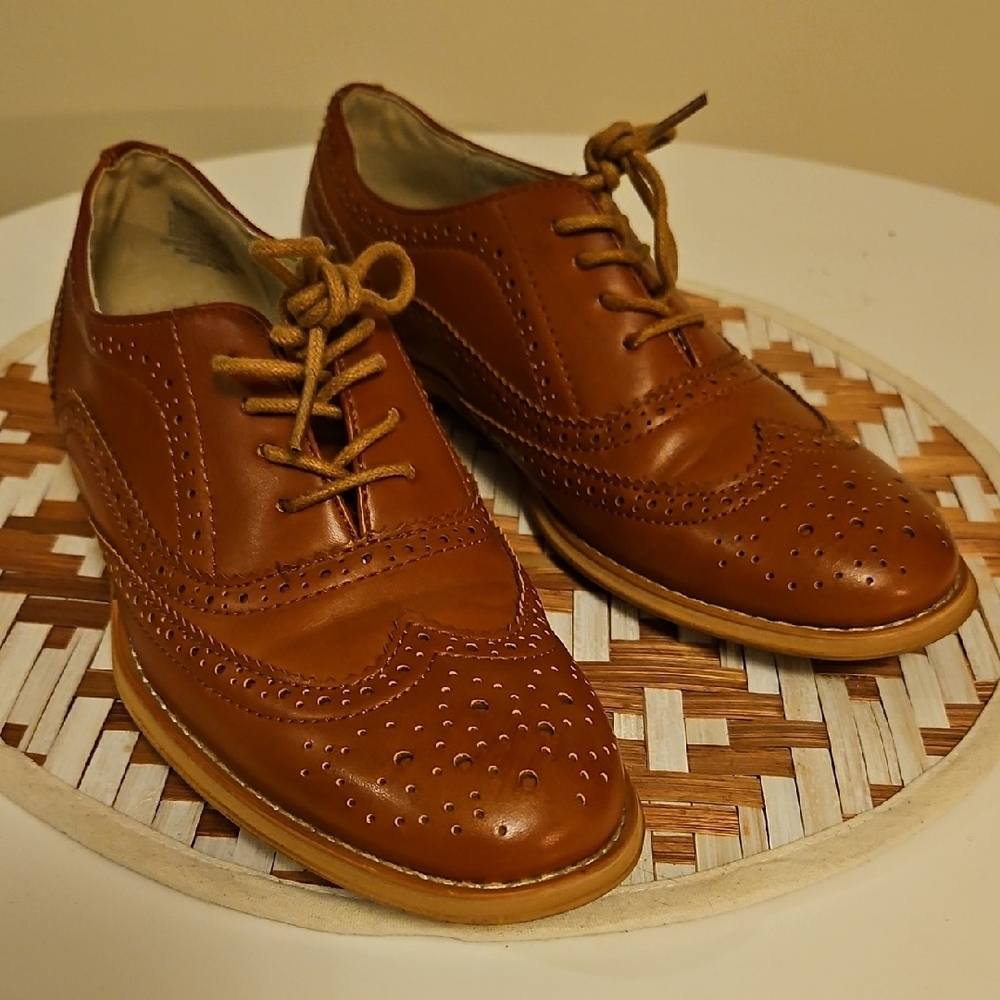 Wanted Brown Oxford Derbys with Wingtip Design